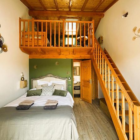Maison d'Hotes du Vert Vallon Theize Exterior foto