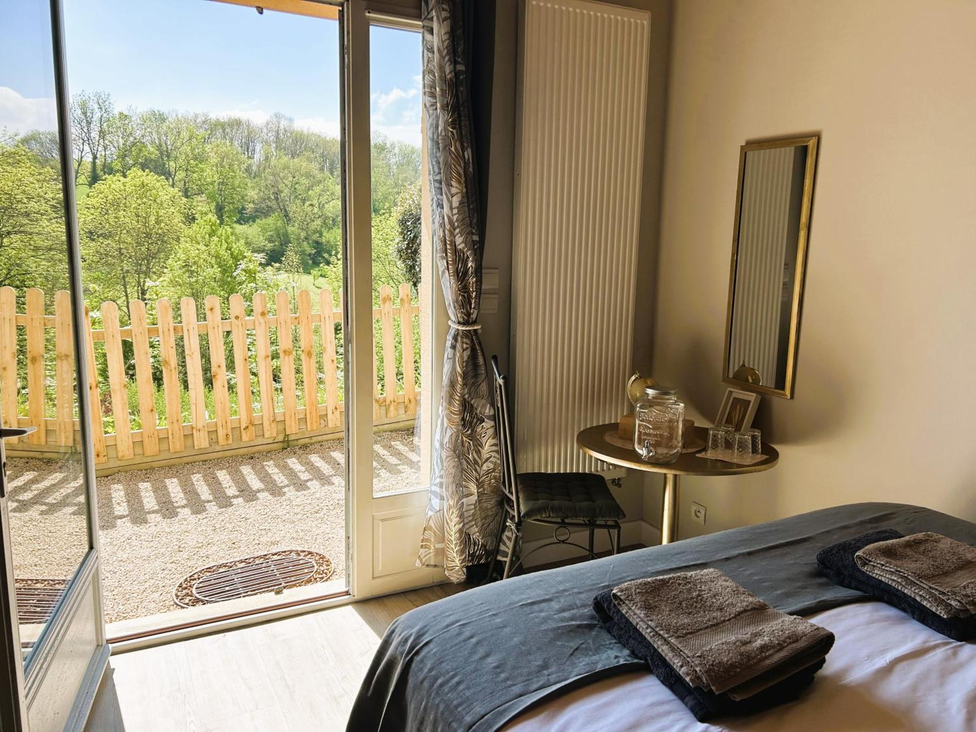 Maison d'Hotes du Vert Vallon Theize Zimmer foto